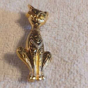 Elegant Gold Cat Brooch Marked Spain Vintage Brooches